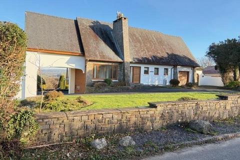3 bedroom property with land for sale, Heol Smyrna, Llangain, Carmarthen