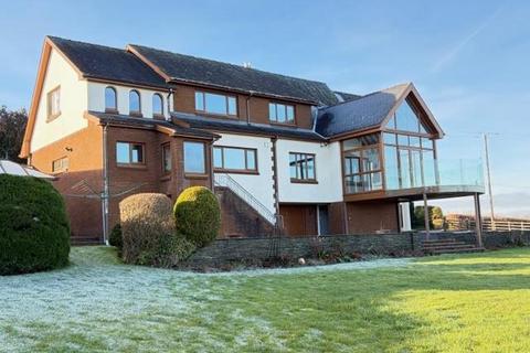 3 bedroom property with land for sale, Heol Smyrna, Llangain, Carmarthen