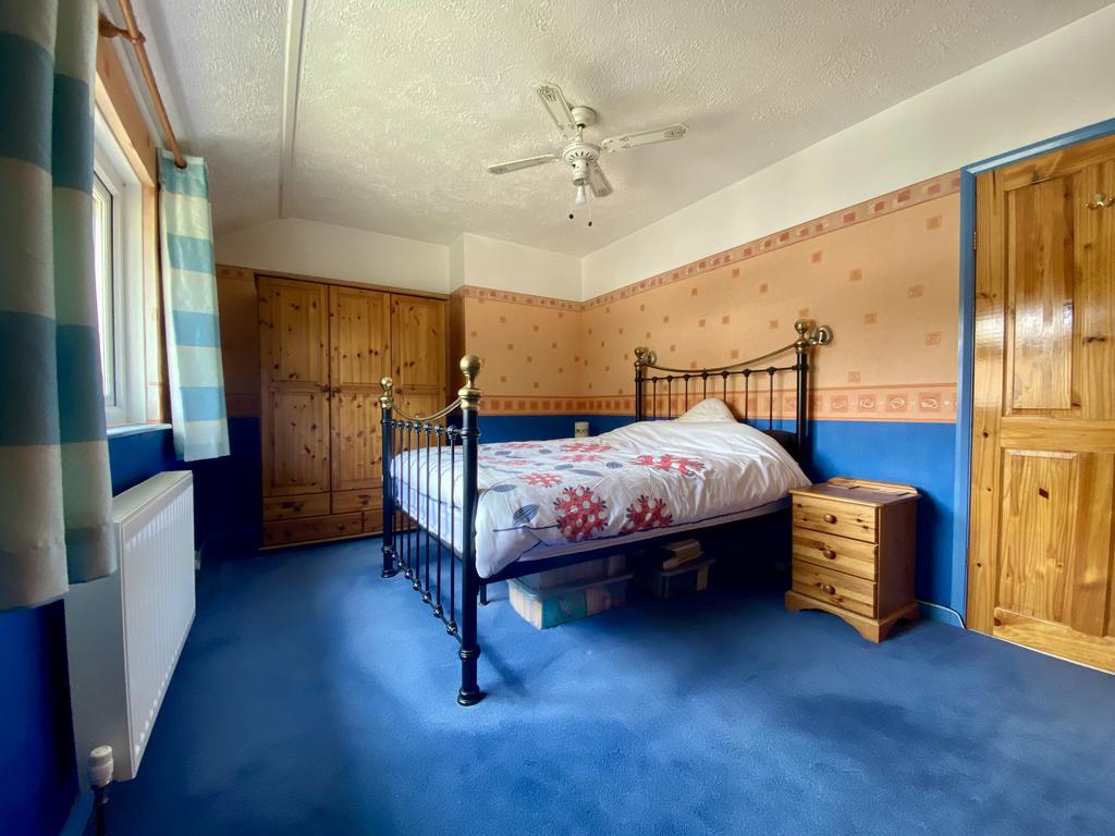 Gort road bed 1