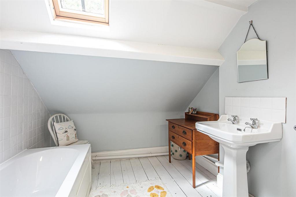 Upstairs bathroom