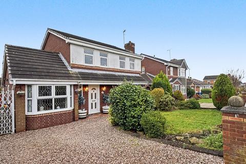 4 bedroom detached house for sale, Balmoral Road, Farnworth