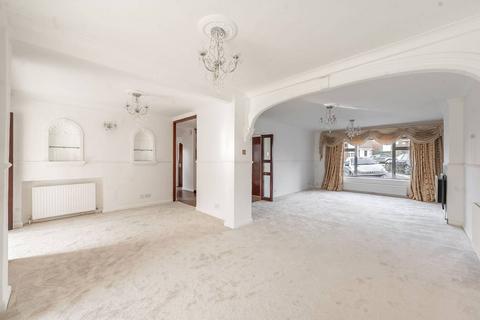 undefined, Arden Mhor, Pinner, HA5