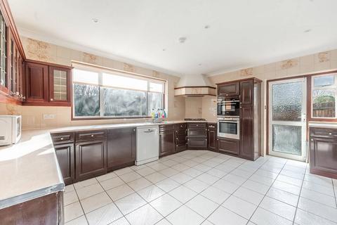 undefined, Arden Mhor, Pinner, HA5