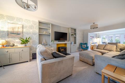 undefined, Longhurst Avenue, Cranleigh, GU6