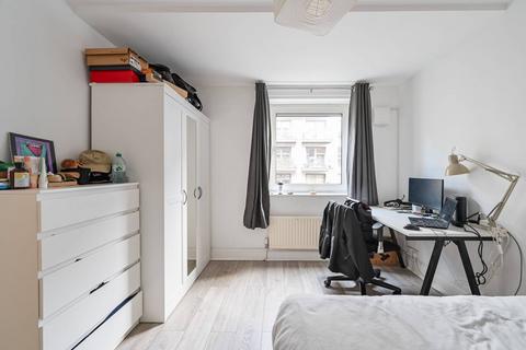 3 bedroom maisonette for sale, London E3