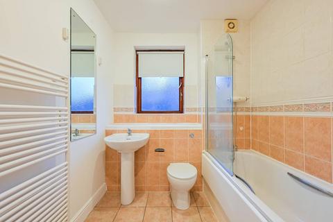 2 bedroom flat to rent, Vantage Mews, Docklands, London, E14