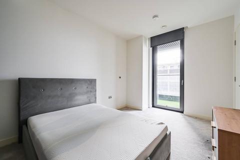 1 bedroom flat to rent, Wardian London, Canary Wharf, London, E14