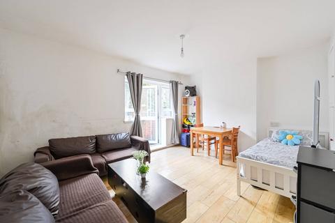2 bedroom flat for sale, Talwin Street, London E3