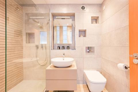 2 bedroom flat for sale, London E3