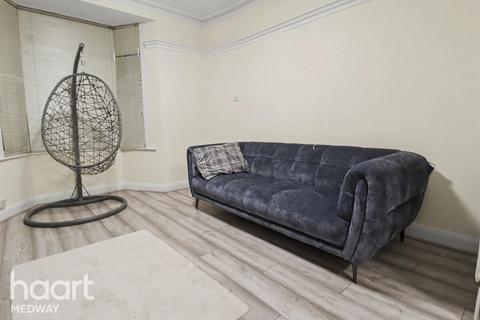 undefined, Brompton Lane, Rochester