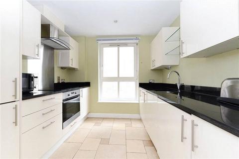 2 bedroom flat to rent, Commercial Road, Aldgate, London, E1