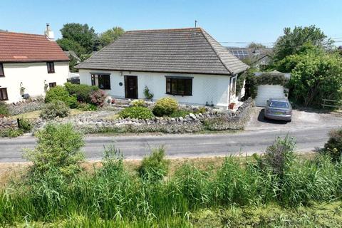 2 bedroom bungalow for sale, South Road, Lympsham, Weston-super-Mare, Somerset, BS24