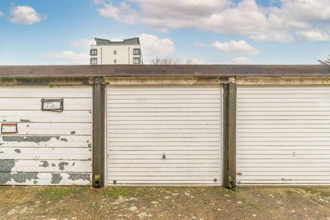 undefined, Kintyre Close, Norbury, SW16