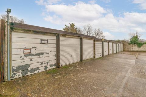 undefined, Kintyre Close, Norbury, SW16