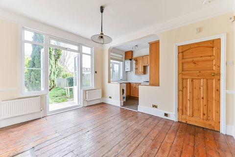3 bedroom terraced house to rent, Dalmeny Avenue, Norbury, London, SW16