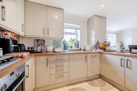 2 bedroom apartment for sale, Elm Road, Reading RG6