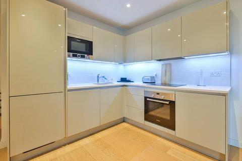 1 bedroom flat to rent, Sayer Street, Elephant and Castle, London, SE17