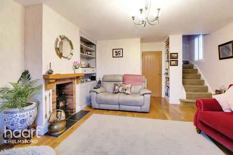 2 bedroom end of terrace house for sale, Burnham Road, Chelmsford
