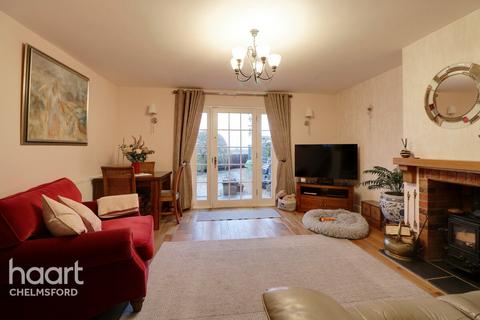 2 bedroom end of terrace house for sale, Burnham Road, Chelmsford