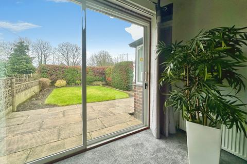 2 bedroom bungalow to rent, Lulworth Avenue, West Yorkshire LS15
