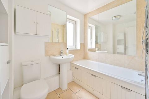 1 bedroom flat for sale, Rodney Road, Elephant and Castle, London, SE17