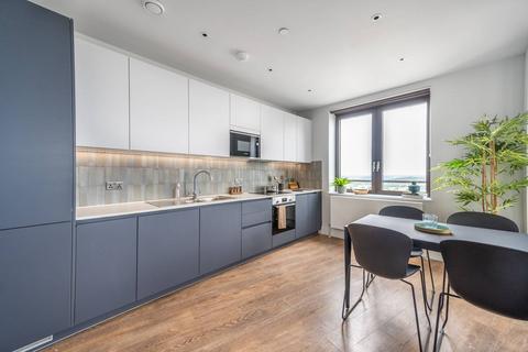 2 bedroom flat to rent, Park Lane, Wembley, HA9