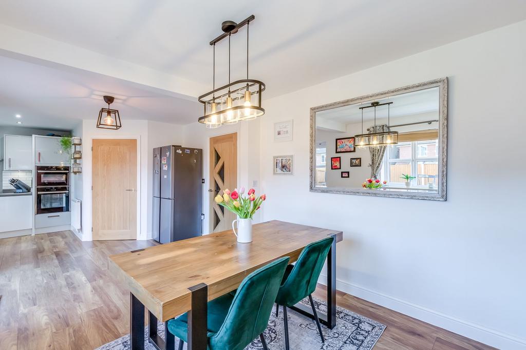 Kitchen/Dining room