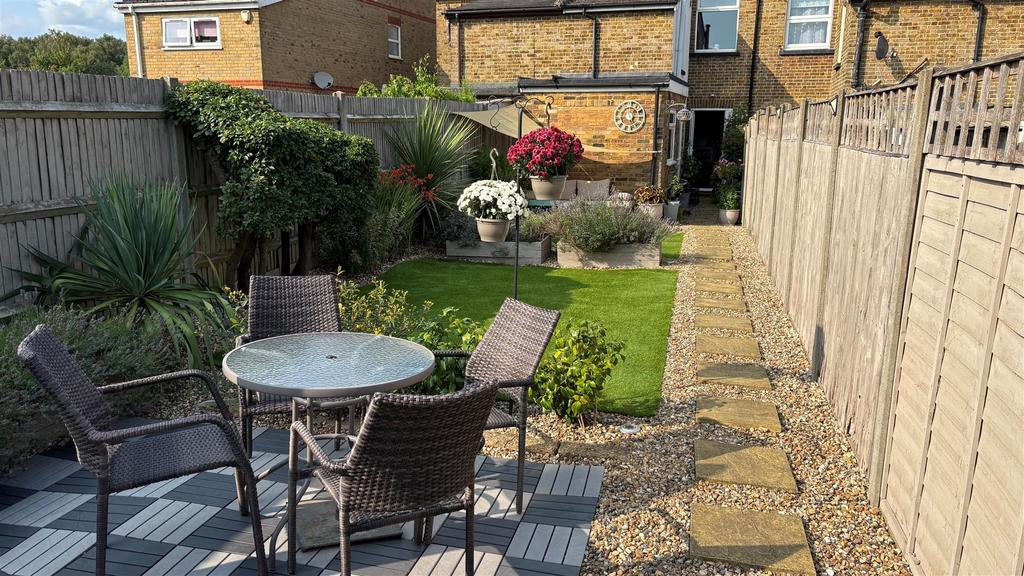 New garden 1.jpg