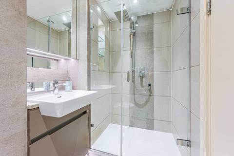 4 bedroom flat for sale, Deveraux House, Woolwich Riverside, London, SE18