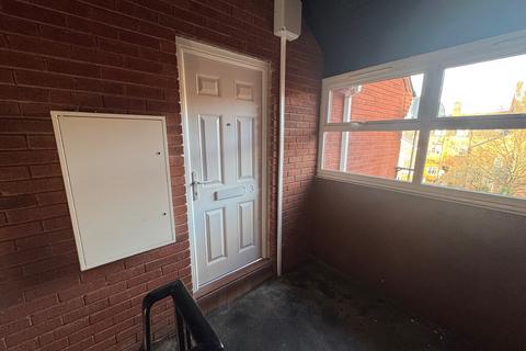 2 bedroom flat to rent, Tichborne Street, Leicester, LE2