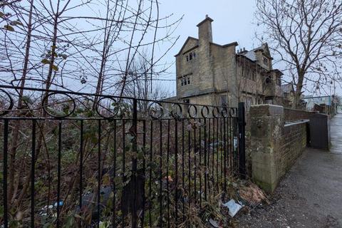 6 bedroom semi-detached house for sale, 18, Usher Street Bradford, BD4 7DS