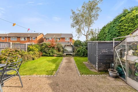 4 bedroom semi-detached house for sale, Egdon Close, Widnes WA8