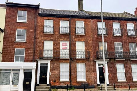 1 bedroom apartment for sale, South Quay, Great Yarmouth