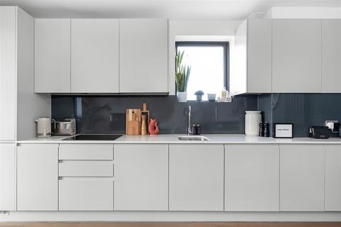 undefined, Leaden Hill, Coulsdon CR5