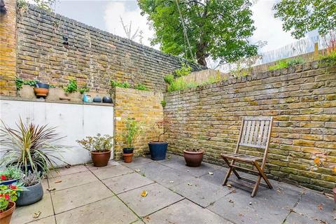 2 bedroom flat to rent, Hammersmith Grove, London W6