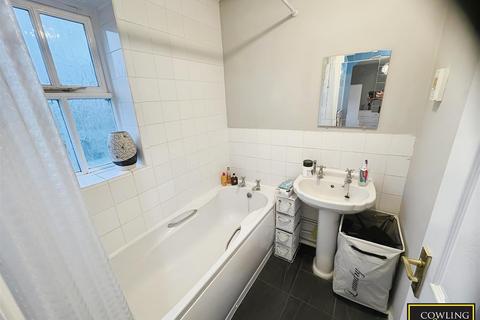 undefined, Napier Crescent, Wickford