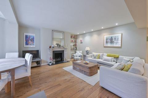 Earls Court Square, Earls Court, London, SW5