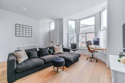 undefined, CHIVALRY ROAD, Clapham, London, SW11