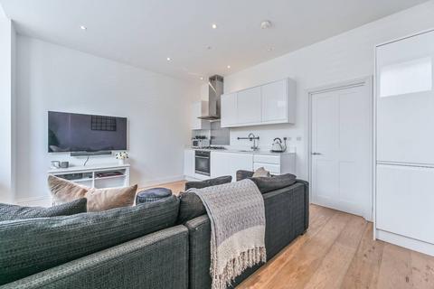 undefined, CHIVALRY ROAD, Clapham, London, SW11