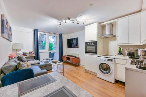 Burlington Close, Maida Vale, London, W9