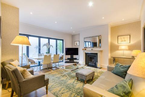 Redcliffe Square, Chelsea, London, SW10