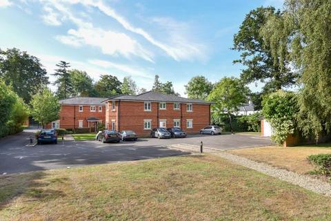 undefined, Sunningdale,  Berkshire,  SL5