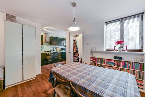 4 bedroom maisonette for sale, Kilburn Lane, Queen's Park, London, W10