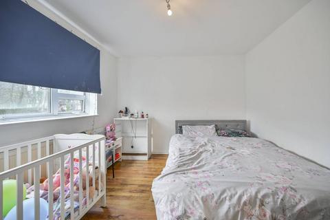 1 bedroom flat for sale, Newnham Road, London, N22, Wood Green, London, N22