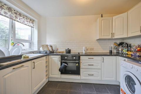1 bedroom flat for sale, Newnham Road, London, N22, Wood Green, London, N22
