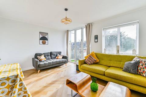 2 bedroom maisonette to rent, Tufnell Park Road, Tufnell Park, London, N7
