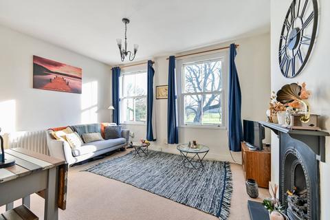 Hampton Hill, Hampton, TW12