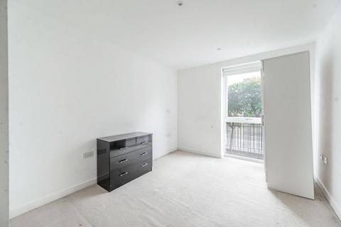 3 bedroom flat for sale, Howard Road, Stanmore, HA7