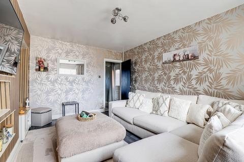 undefined, Thorneywood Mount, Nottingham NG3