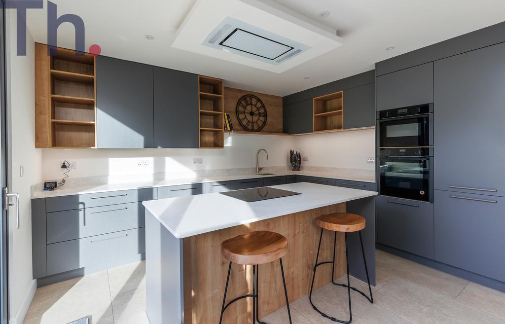 Kitchen with Island